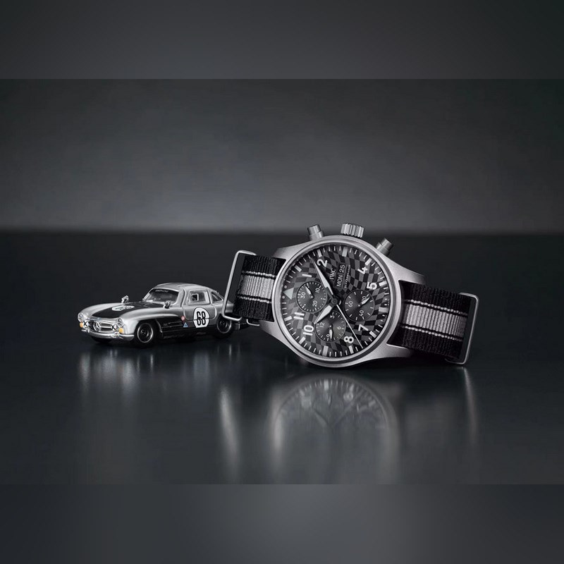 IWC Pilot's Automatic Replica Watch 43mm Nylon Strap-2