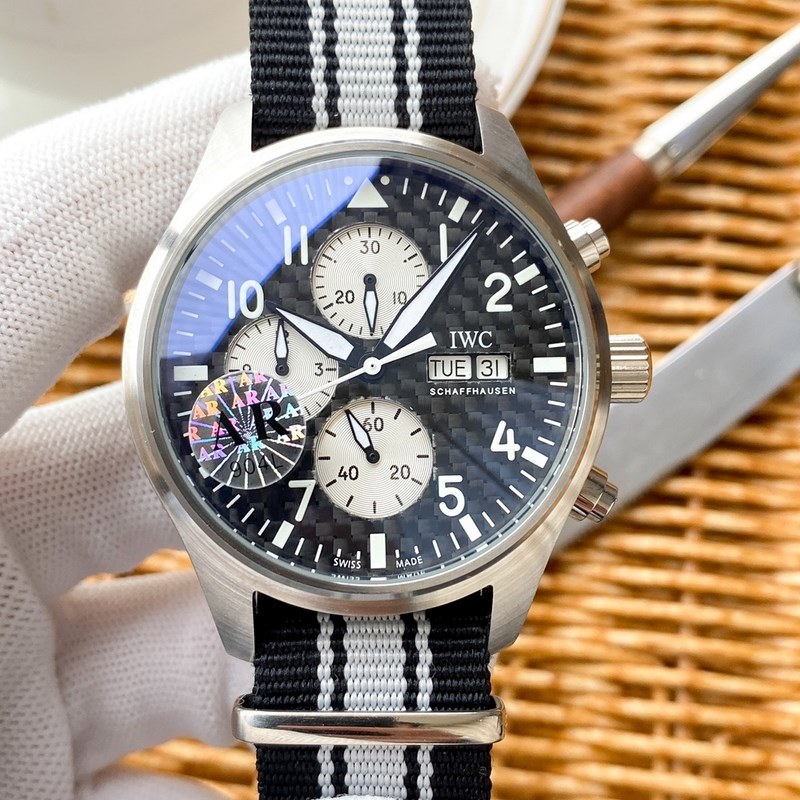 IWC Pilot's Automatic Replica Watch 43mm Nylon Strap-3