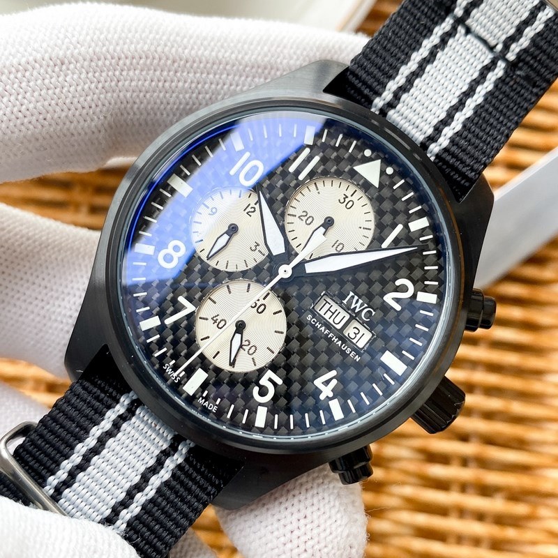 IWC Pilot's Automatic Replica Watch 43mm Nylon Strap-4