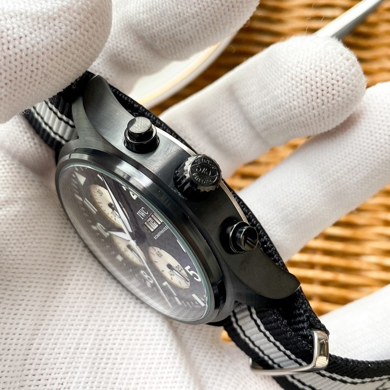 IWC Pilot's Automatic Replica Watch 43mm Nylon Strap-5