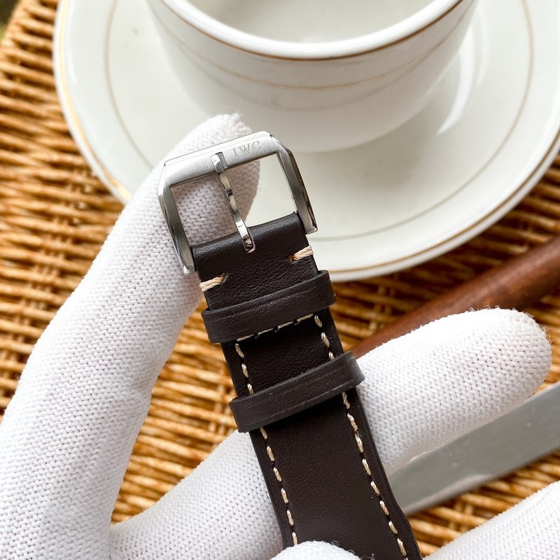 IWC Pilot's Automatic Replica Watch 43mm Quality Timepiece-8