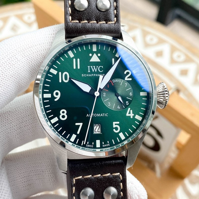 IWC Big Pilot's Replica Watch Edition Las Vegas High-Quality Timepiece-4