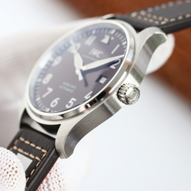 IWC Pilot's Mark XVIII Series Premium Swiss Timepiece-6