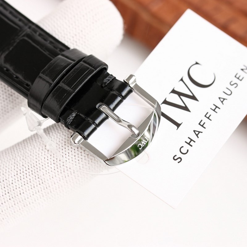 IWC Aquatimer Chronograph 42mm Quality Timepiece-6