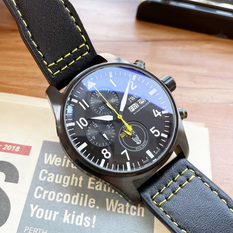 IWC Pilot's Replica Watch Men's 43mm x 13mm Luxury Timepiece-4