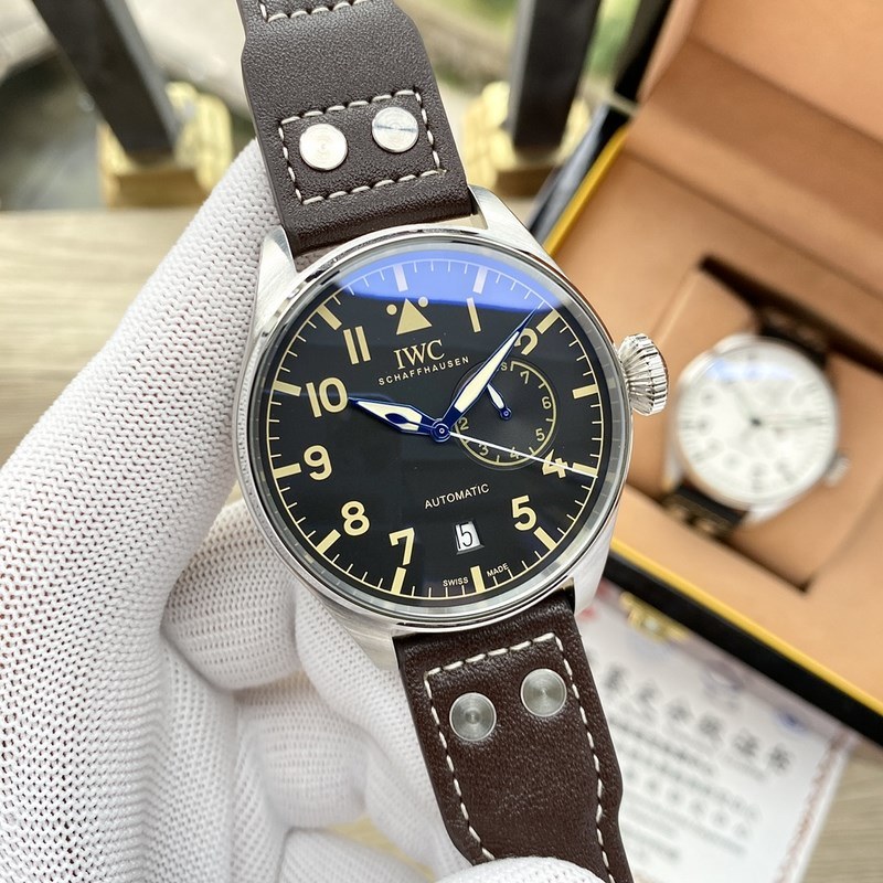 IWC Pilot's Series Luxury Men's Replica Watch-2