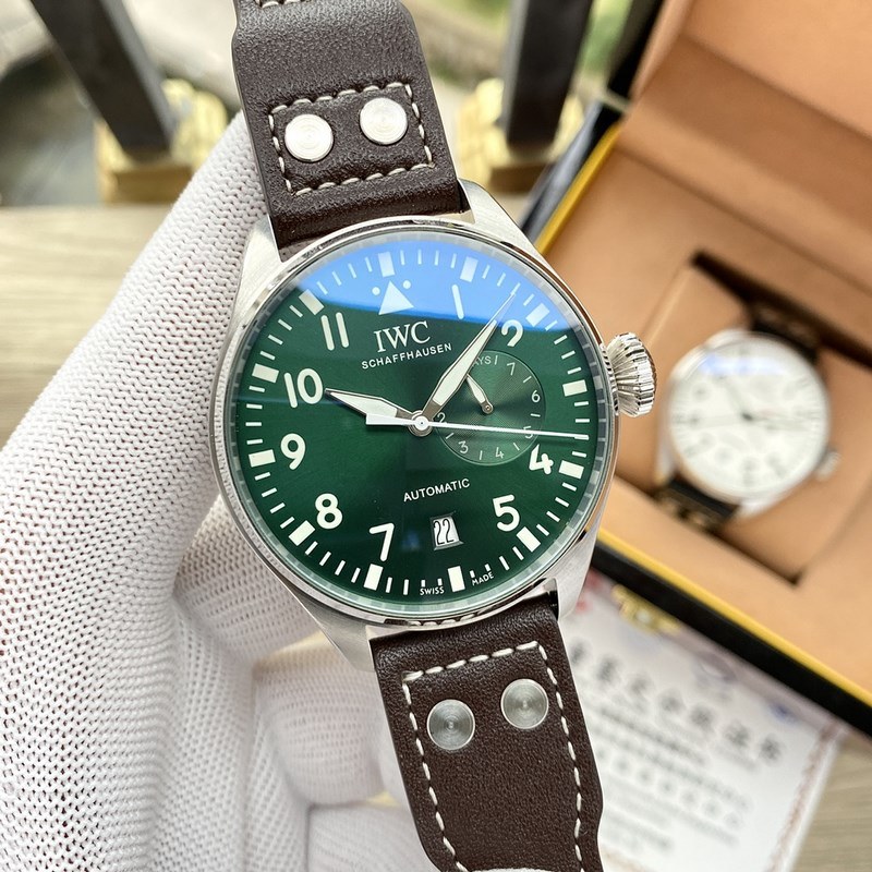 IWC Pilot's Series Luxury Men's Replica Watch-4