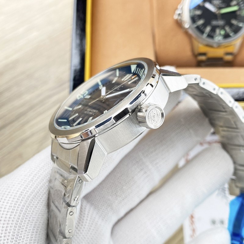 IWC Aquatimer Jacques-Yves Cousteau Edition IW3290 Limited Edition Timepiece-6