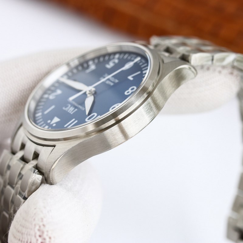 MKS IWC Ingenieur Mark XVII Essential Quality Timepiece-5