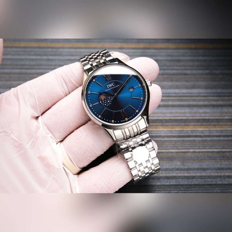 IWC Aquatimer 120m Water Resistant Swiss Craftsmanship-3