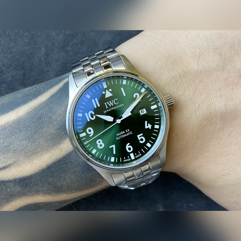 IWC Pilot's Replica Watch Mark XX 2024 Latest Edition Premium Quality-4