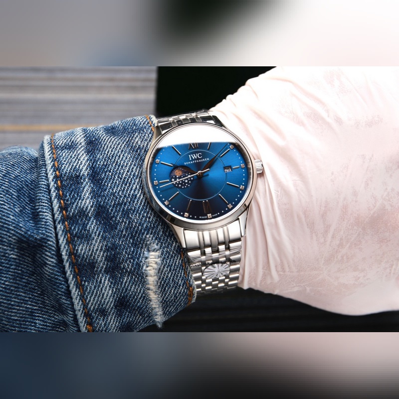 IWC Aquatimer 120m Waterproof Pressure Tested-2