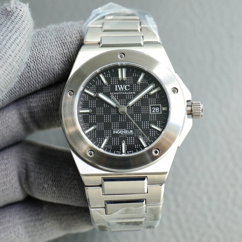 IWC Ingenieur Automatic 40 2024 Highlight Release-4