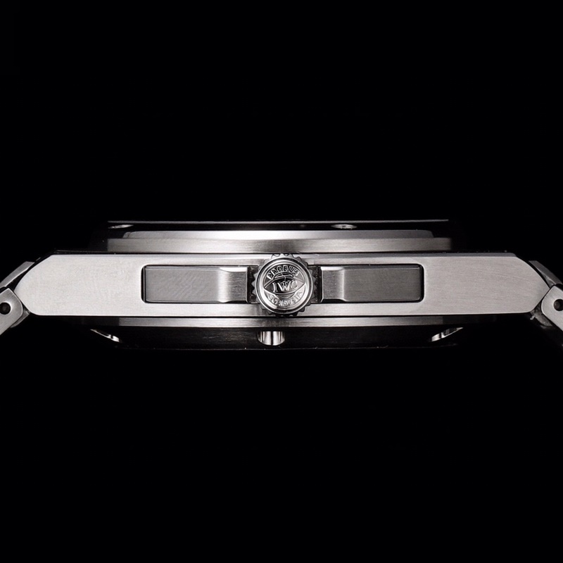 IWC Ingenieur Automatic Replica Watch 2024 40mm Marvel Unveiled-6