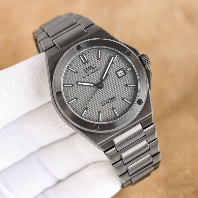 IWC Ingenieur Automatic 40 A Six-Month Masterpiece Redefined-4
