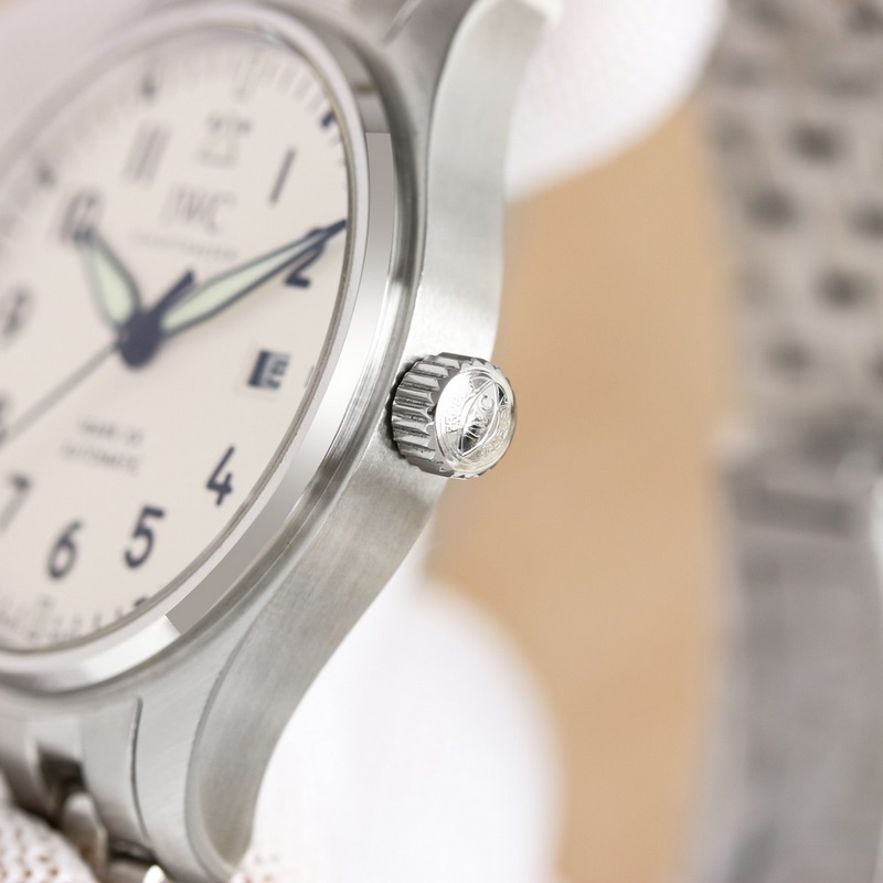 IWC Pilot's Replica Watch V7 Quality Steel Bracelet Special Offer-8