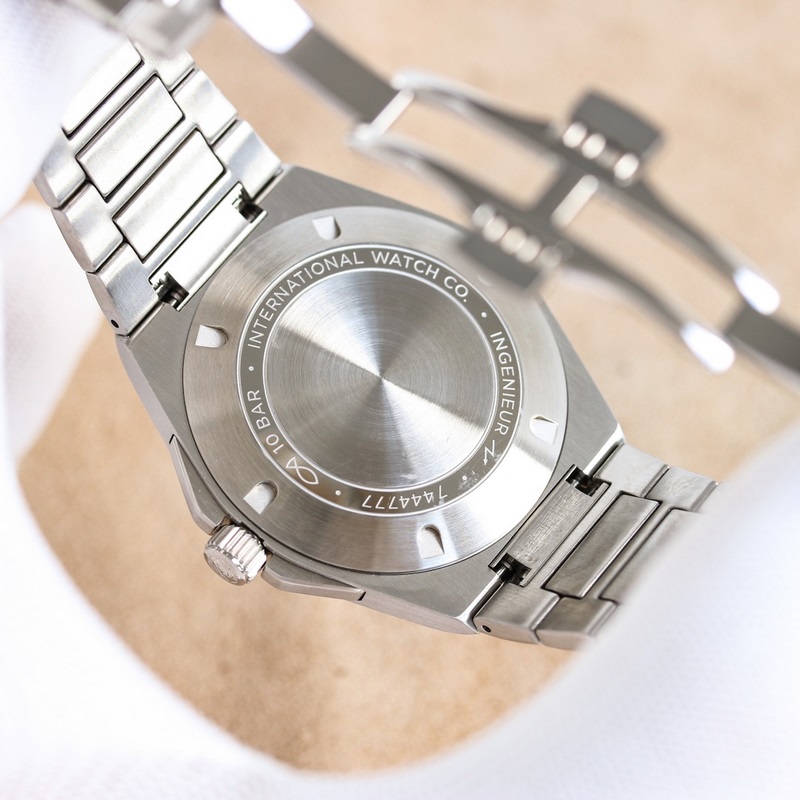 IWC Ingenieur Automatic 40 Quick-Release Edition Upgrade-7