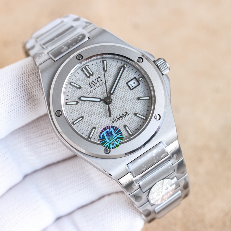 IWC Ingenieur Automatic 40 Quick-Release Upgrade with Enhanced Quality-2