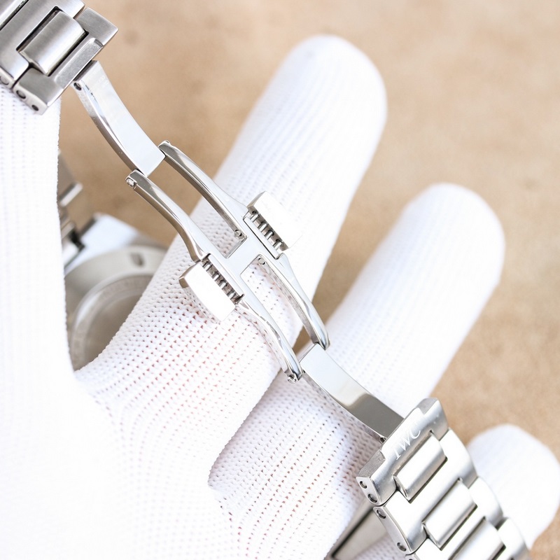 IWC Ingenieur Automatic 40 Quick-Release Upgrade with Enhanced Quality-8