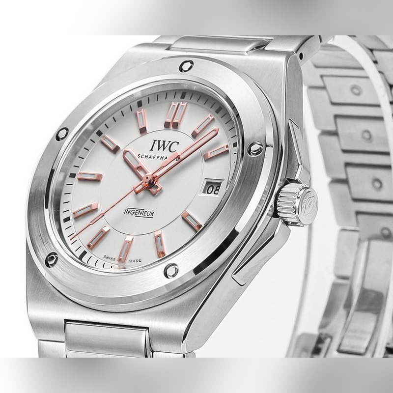 Upgraded IWC Ingenieur Automatic 40 Quick-Release Edition-3