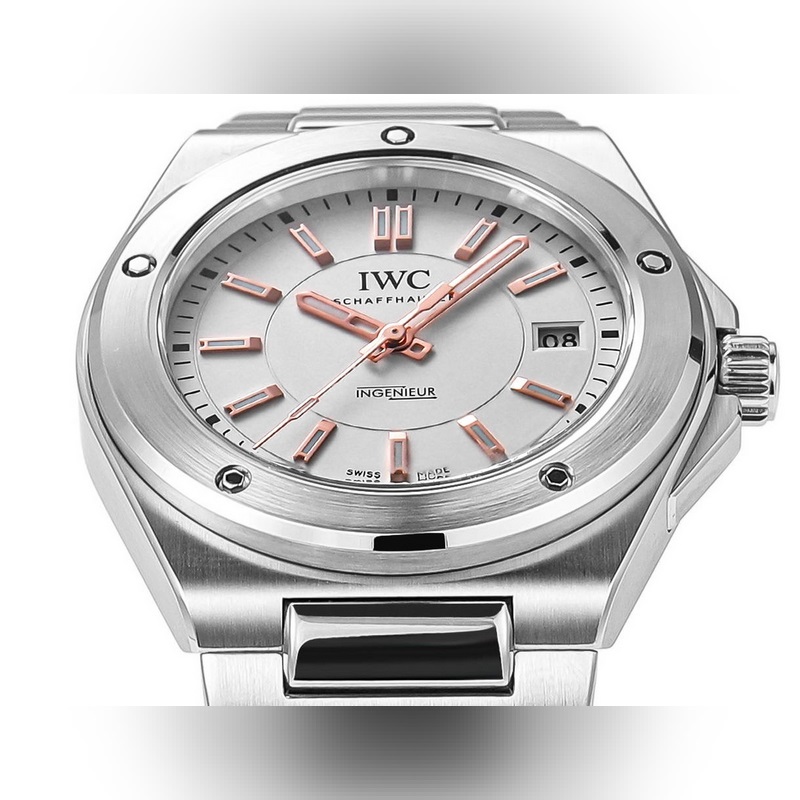 Upgraded IWC Ingenieur Automatic 40 Quick-Release Edition-6