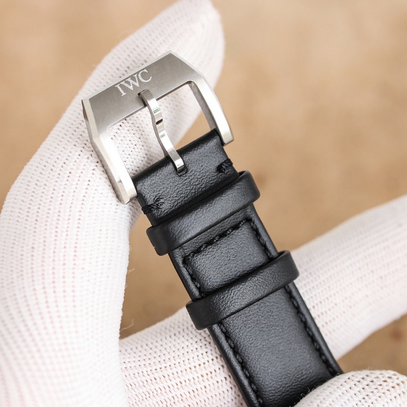 IWC Pilot's Replica Watch IW378003 with High-Tech Rose Gold Coating-7