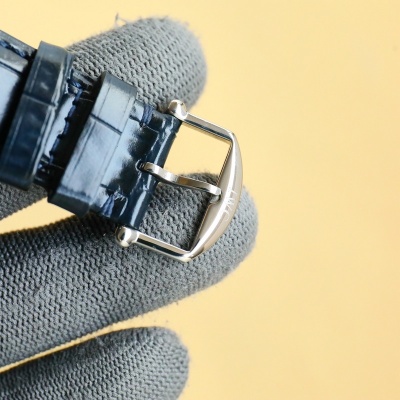 IWC 2025 Portofino Moon Phase Men's Replica Watch with Calendar Function-6