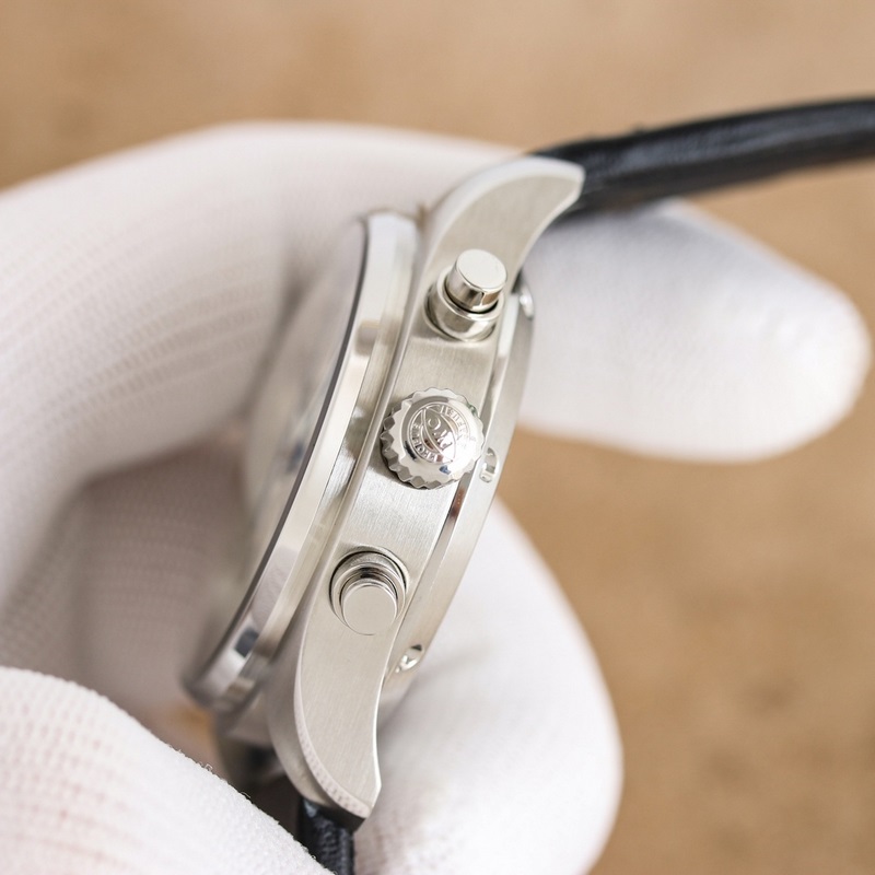 IWC Pilot's Replica Watch IW378003 with High-Tech Rose Gold Coating-6