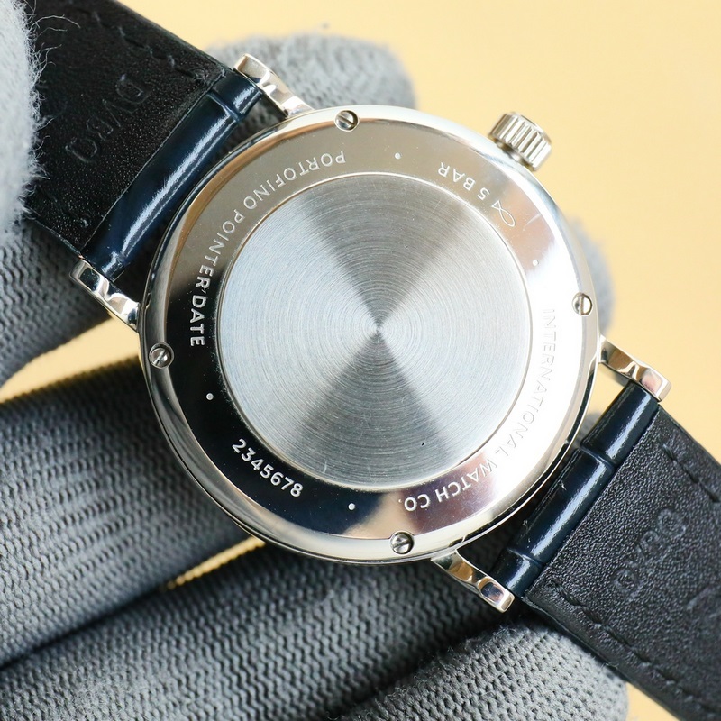 IWC 2025 Portofino Series Men's Replica Watch with Pointer Date and Moon Phase-7