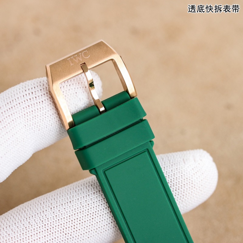 IWC Pilot's Replica Watch IW388110 Stunning New Red-Gold Green Dial-8