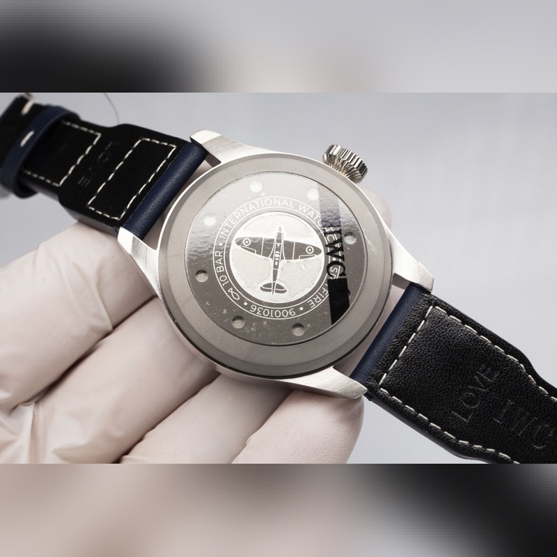 IWC Big Pilot 43mm Wild Masculine Timepiece-8