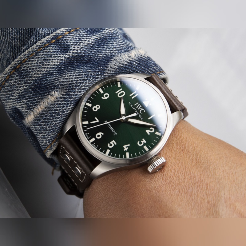 IWC Big Pilot's Replica Watch 43mm Bold Masculine Design-4