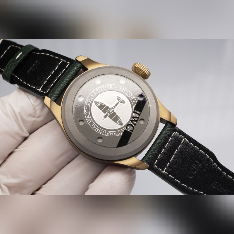 IWC Big Pilot's Replica Watch 43mm Bold&Rugged Design-8