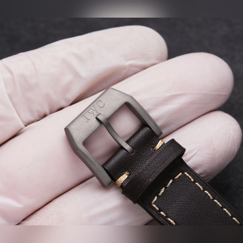 IWC Pilot's Replica Watch Bronze Automatic with Olive Green Dial and Date Window-7