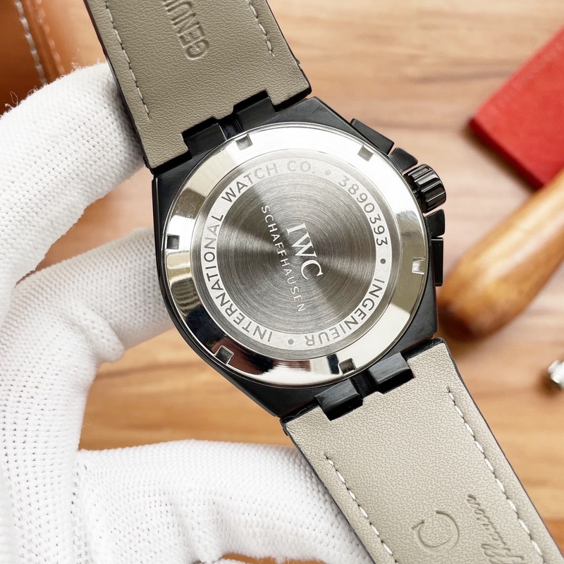 IWC Ingenieur 2024 Men's Replica Watch 42mm with Citizen Movement-6