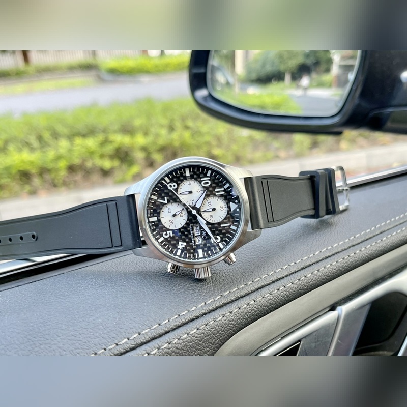 IWC Pilot's Replica Watch Automatic New Model Release with Premium Quality Features-3