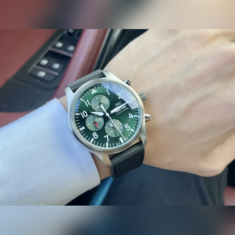 IWC Pilot's Replica Watch Automatic New Model Release with Premium Quality Features-6