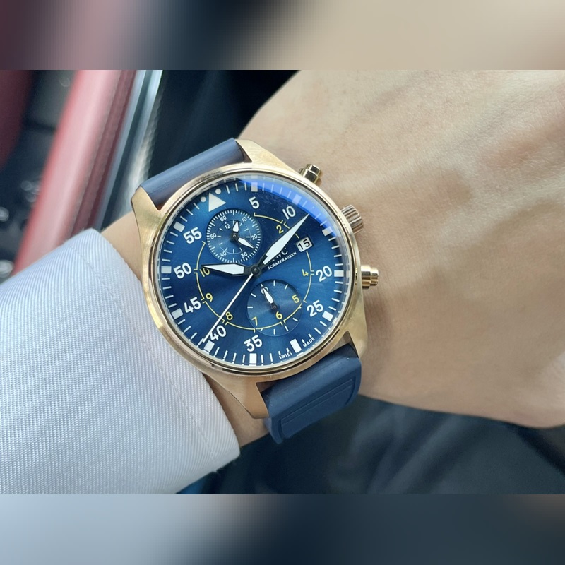 IWC Pilot's Replica Watch New Automatic Mechanical Model Launch-3