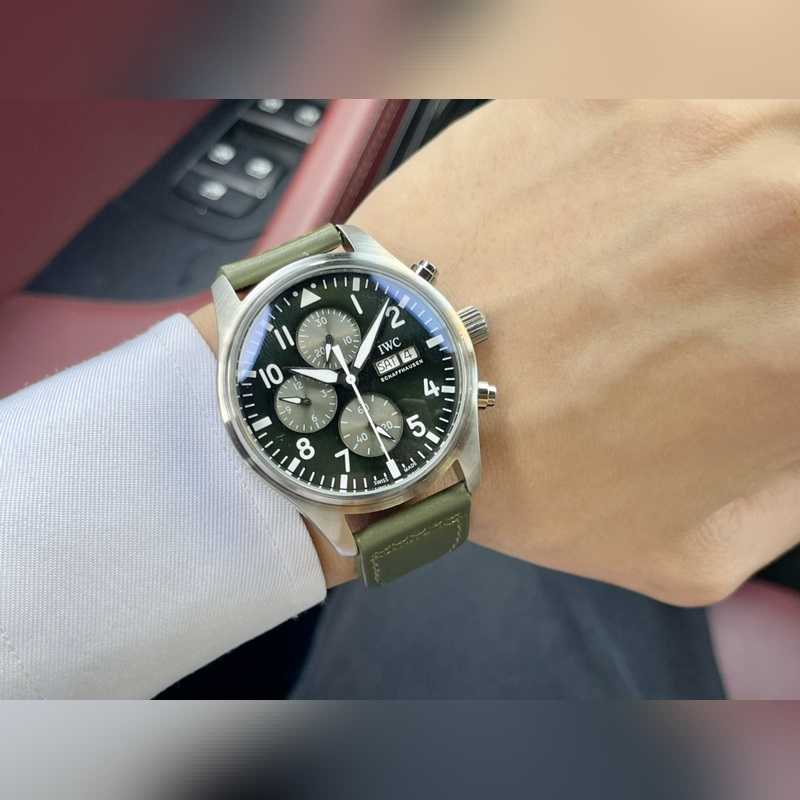 IWC Pilot's Replica Watch Multi-Function Elegant Design Premium Quality-4