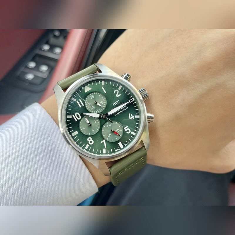 IWC Pilot's Replica Watch Multi-Function Elegant Design Premium Quality-6