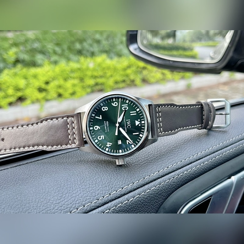 IWC Pilot's Mark XVIII Automatic 40mm Replica Watch High Quality-5