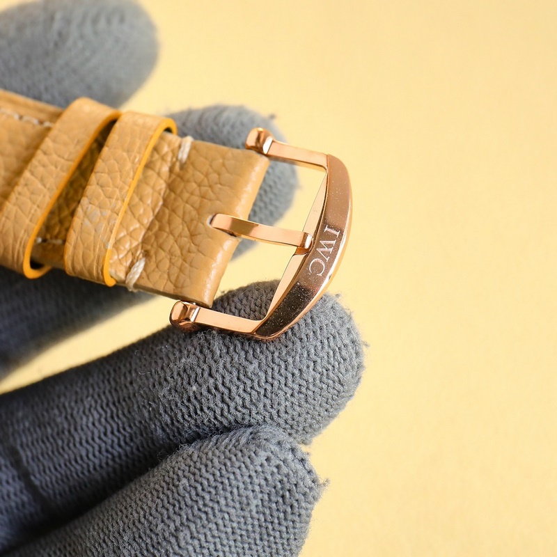 IWC Pilot's Replica Watch Iconic Beauty and Timeless Precision-7