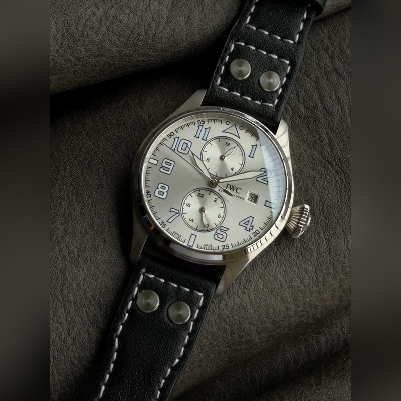 IWC Pilot's Replica Watch Ingenious New Moon Phase Expert with Long Power Reserve-2