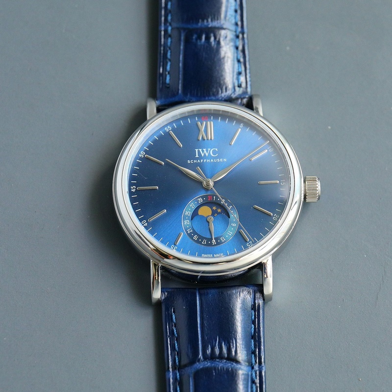 IWC Portofino Date Replica Watch Swiss Precision Men's Moon Phase Timepiece-4