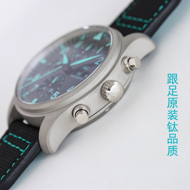 IWC Pilot's Replica Watch OR6 Mercedes-AM Titanium Case New Arrival-5