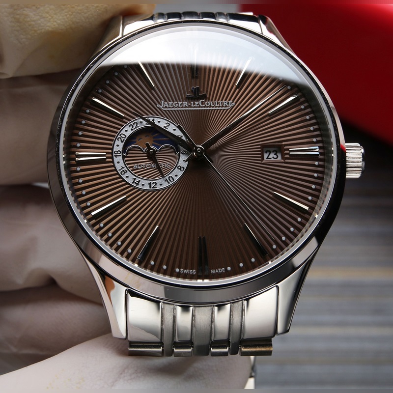 Jaeger-LeCoultre Master Ultra Thin Moon 120m Water Resistance-3