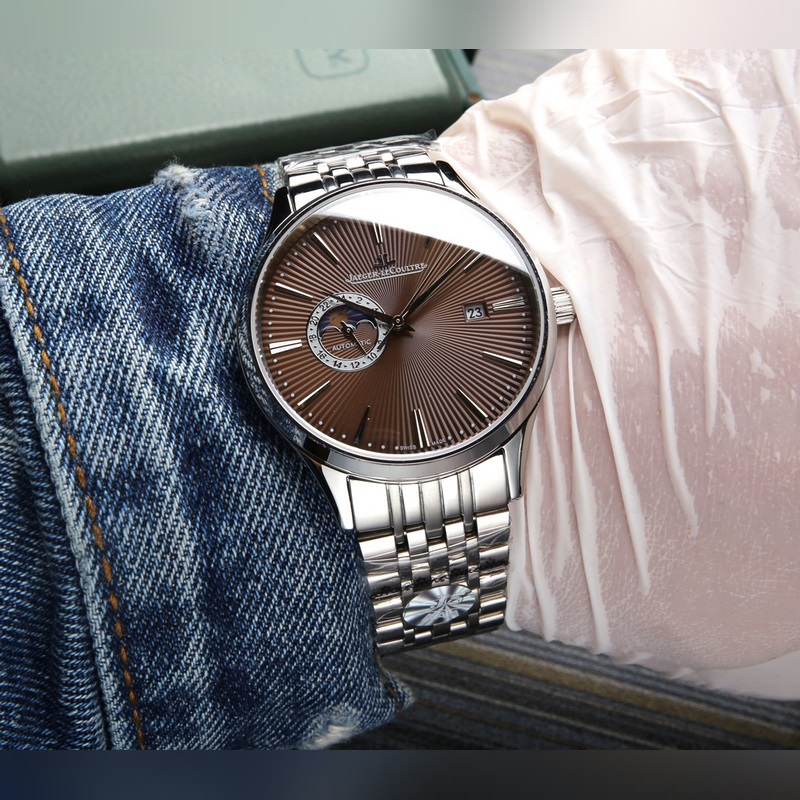 Jaeger-LeCoultre Master Ultra Thin Moon 120m Water Resistance-4