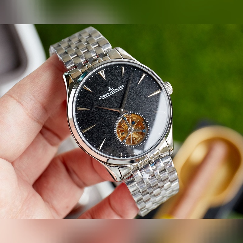 Jaeger-LeCoultre Master Series Tourbillon Men's Replica Watch Luxury Quality-2