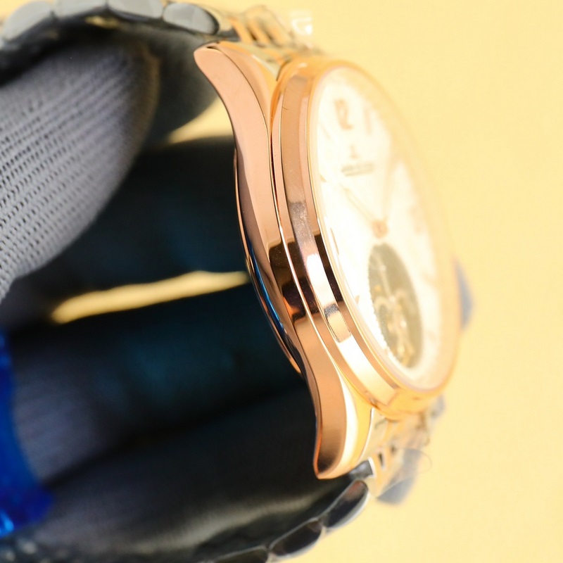 Jaeger-LeCoultre Polaris Multi-Function Men's Replica Watch Quality Design-6