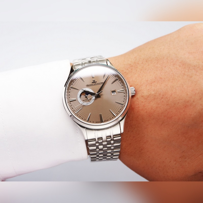 Jaeger-LeCoultre Master Ultra Thin Moon Enamel 120m Water Resistant-2